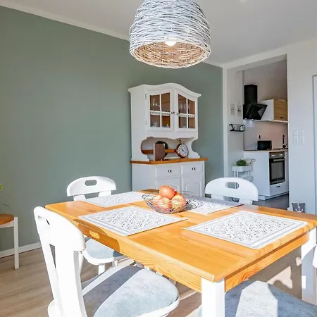 Witte Hus Ankerplatz * Rettin